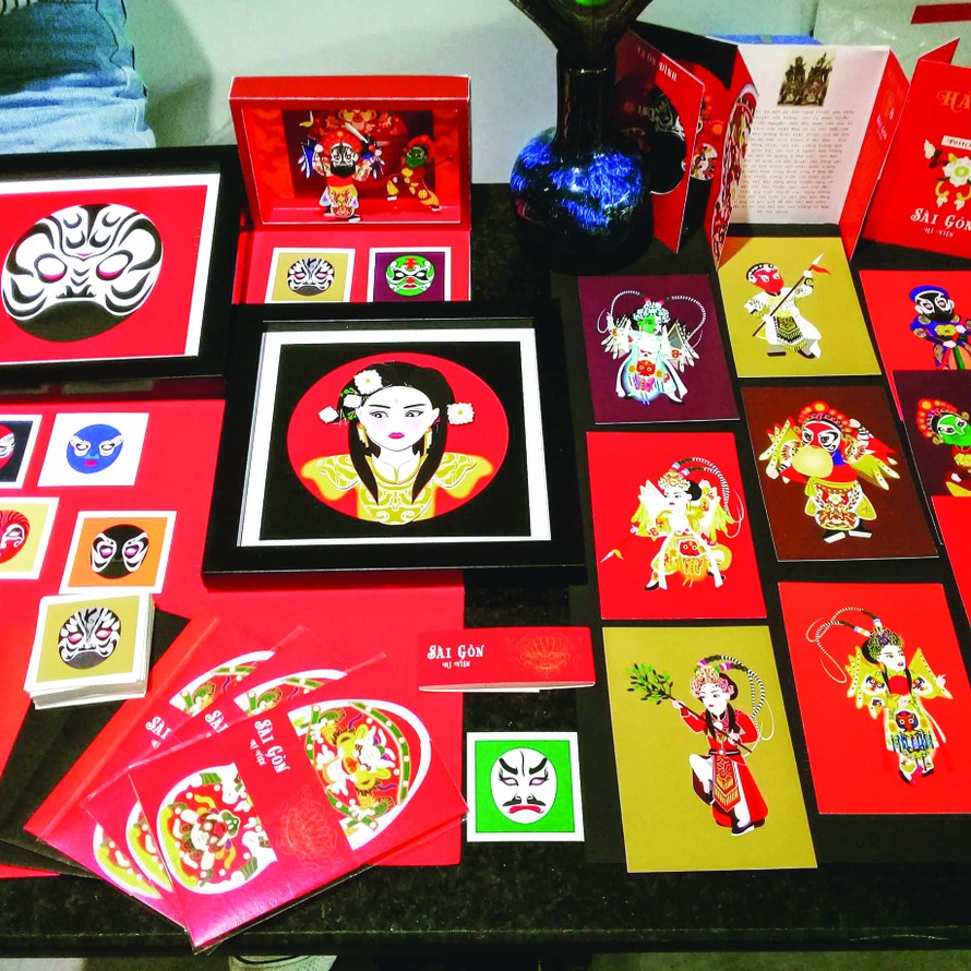 Những sản phẩm handmade với chủ đề “Hát bội” do chính tay Huy thiết kế