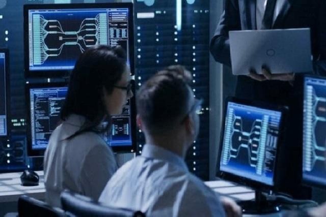 Các chuyên gia về bảo mật cho rằng, các công ty cần liên tục đào tạo bài bản cho nhân viên về an ninh mạng.