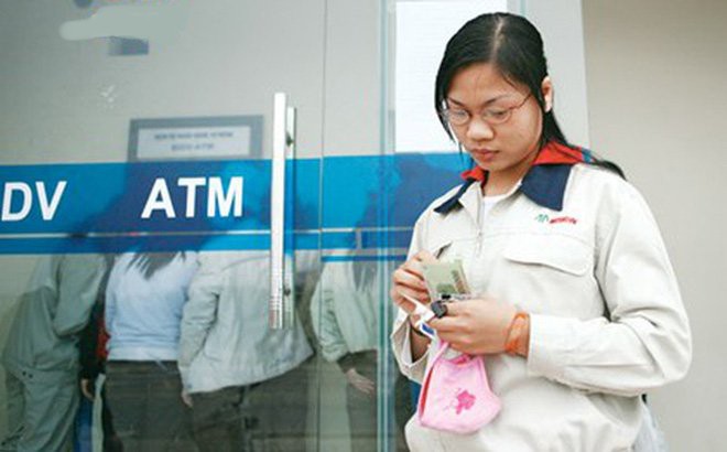 Với việc tăng lương, dự báo sẽ có đợt tăng giá mới đang chờ phía trước.