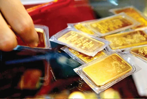 Giá vàng SJC quay đầu giảm nhẹ