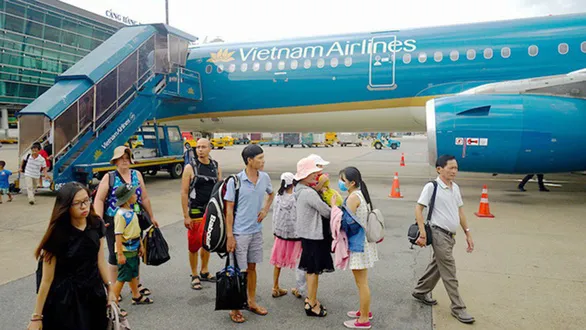 Hàng không được nhiều người lựa chọn là phương tiện đi lại dịp nghỉ lễ Quốc khánh 2/9.