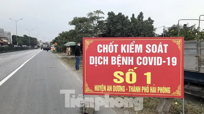 Tổng cục Đường bộ đề nghị các địa phương dọc QL18 đảm bảo lưu thông của xe chở hàng của tỉnh Hải Dương, để giảm tải cho QL5 và QL10. Ảnh minh họa.