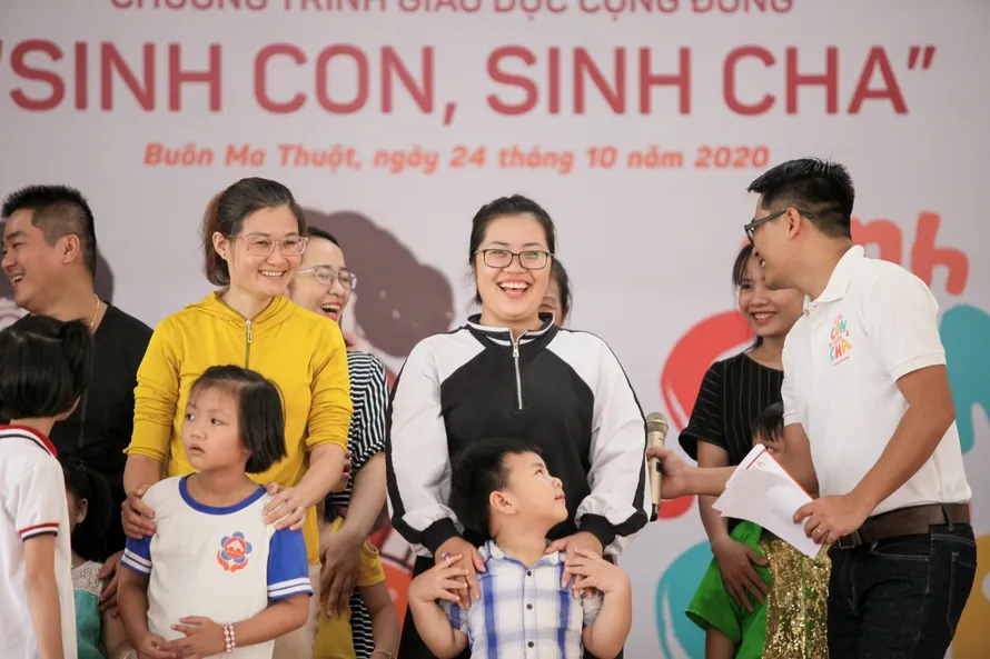 Generali: Triển khai thành công hai chương trình giáo dục cộng đồng 'Sinh Con, Sinh Cha'