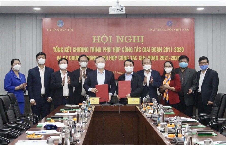 Ủy ban Dân tộc tăng cường phối hợp công tác với Đài Tiếng nói Việt Nam