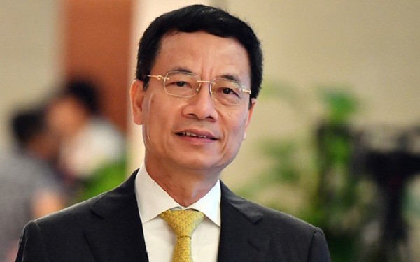 Bộ trưởng TT&TT Nguyễn Mạnh Hùng