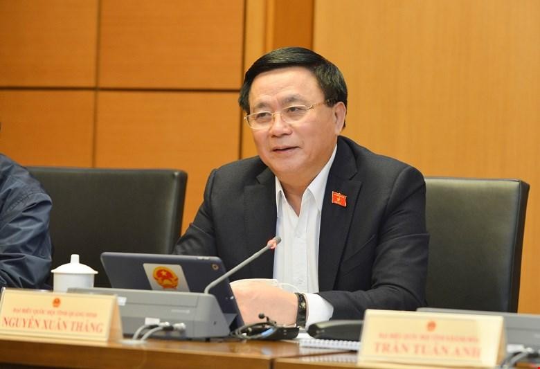 ĐBQH Nguyễn Xuân Thắng tại phiên thảo luận. Ảnh QH