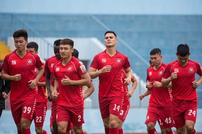 Dịch COVID-19 bùng phát trở lại, VPF hoãn trận Hải Phòng - Hà Nội
