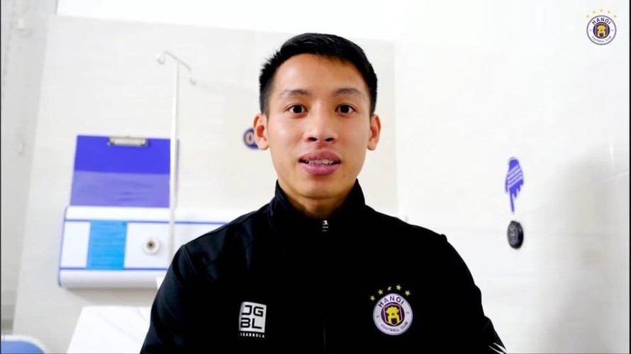 Xuất viện, Đỗ Hùng Dũng hứa 'sớm trở lại sân cỏ'