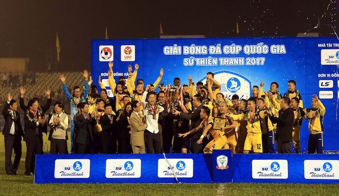 SLNA vô địch Cup Quốc gia sau khi đánh bại B.Bình Dương với tỷ số chung cuộc 2 lượt là 7-2. 