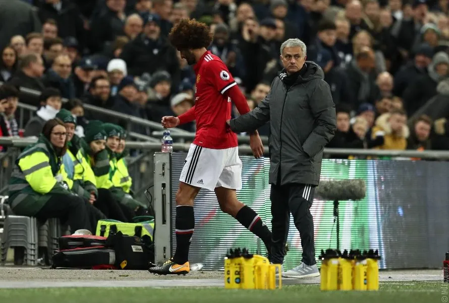 Marouane Fellaini lại dính chấn thương nặng.