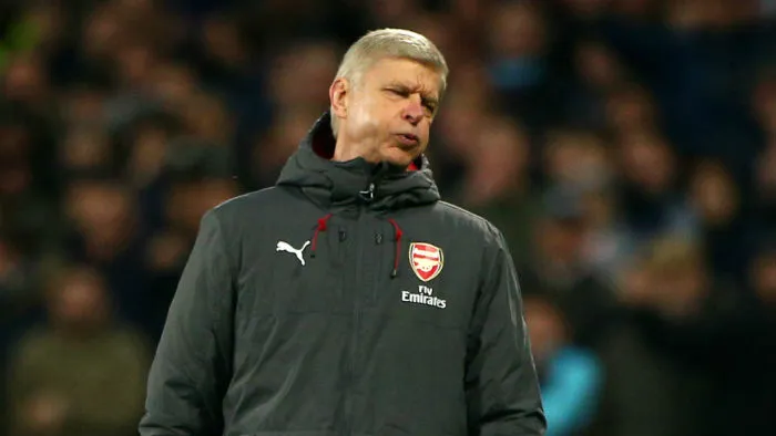 HLV Arsene Wenger.