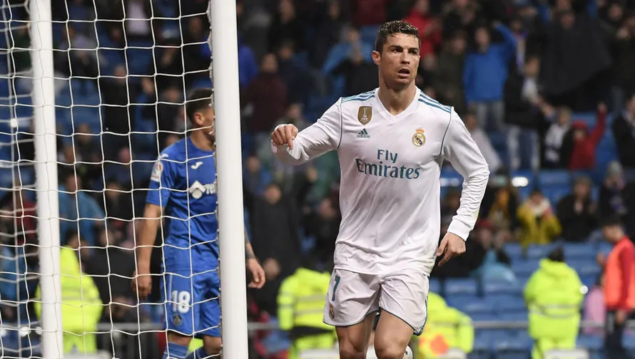 Cristiano Ronaldo chuẩn bị được gia hạn hợp đồng.