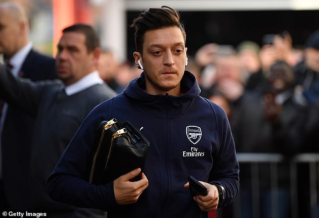 Tiền vệ Mesut Ozil.