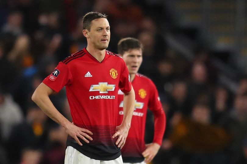 Nemanja Matic bất ngờ tái phát chấn thương.