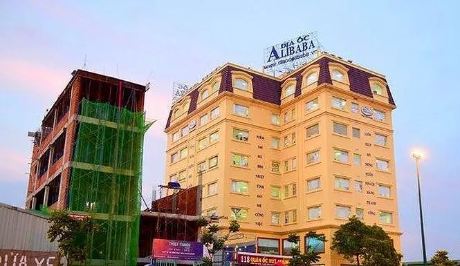 Cty CP Địa ốc Alibaba vừa bị phạt hành chính 15 triệu vì hành vi cung cấp thông tin không đúng quy định.