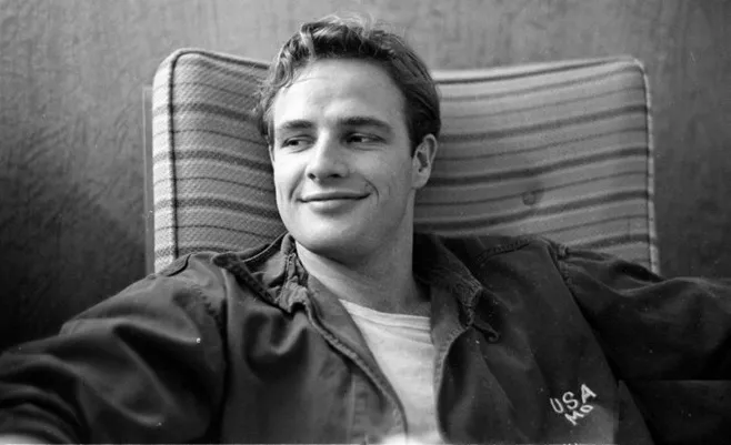 Hai mặt cuộc đời của huyền thoại 'Bố già' Marlon Brando