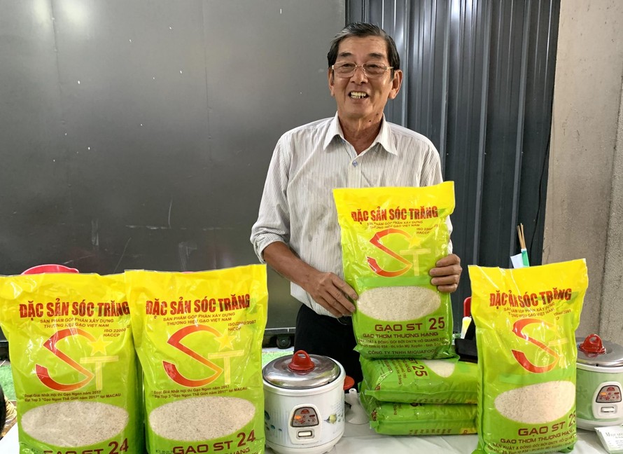 Kỹ sư Hồ Quang Của bên giống lúa cho "gạo ngon nhất thế giới" 2019 