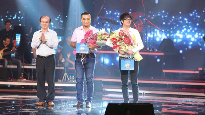 Bùi Anh Tuấn đánh bại Phương Mỹ Chi tại Bài hát Yêu thích