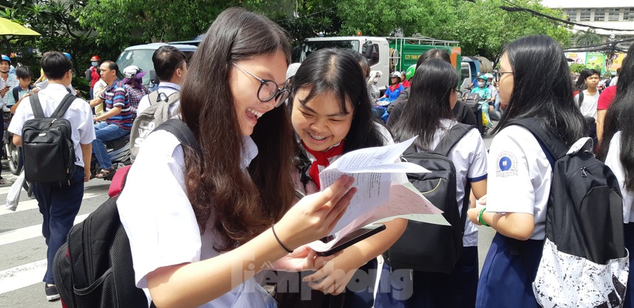 Thí sinh TPHCM tham dự kỳ thi lớp 10 năm 2019