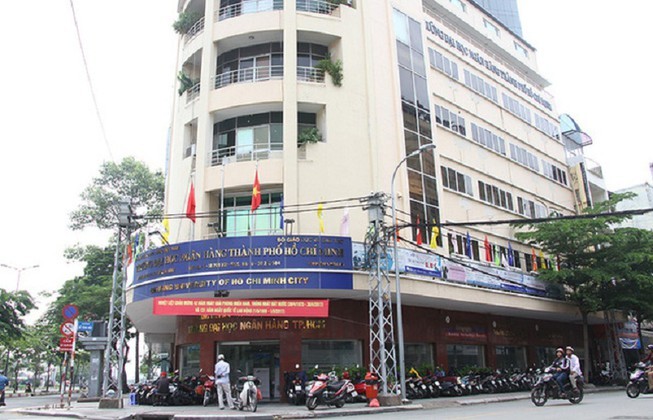Trường ĐH Ngân hàng TPHCM 