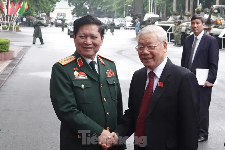 Tổng Bí thư, Chủ tịch nước Nguyễn Phú Trọng dự và chỉ đạo Đại hội Đảng bộ Quân đội