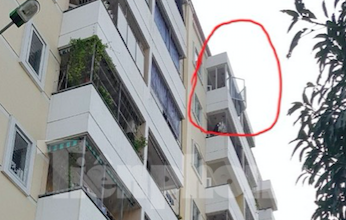Cháu bé 3 tuổi bị ngã từ lan can tầng 8 của chung cư đã thoát chết kỳ diệu - Ảnh: Hoàng Long