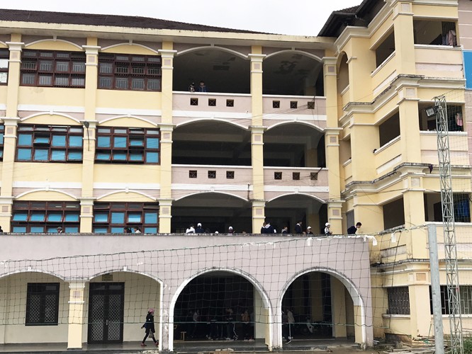 HS Đống Đa vừa được chuyển sang cơ sở mới khá khang trang.