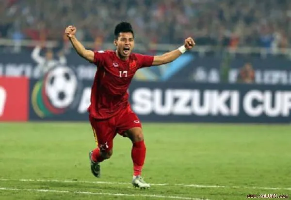 Vũ Văn Thanh là cầu thủ chơi ổn định nhất của Việt Nam tại AFF Cup 2016