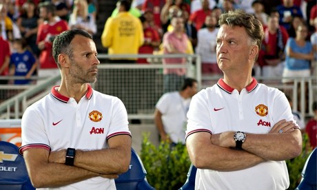 Van Gaal phủ nhận bất đồng với 'phó tướng' Ryan Giggs