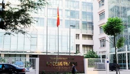 Bộ Công thương đang rà soát lại bộ máy hành chính nhân sự 