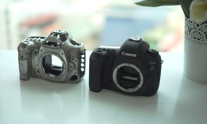 Canon 5D Mark IV bất ngờ xuất hiện tại Việt Nam