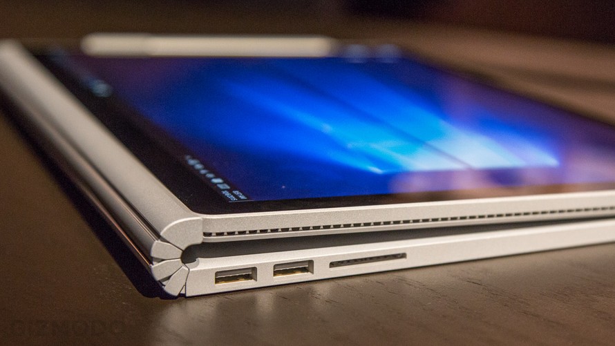 Người dùng đang bỏ Mac của Apple sang Surface?
