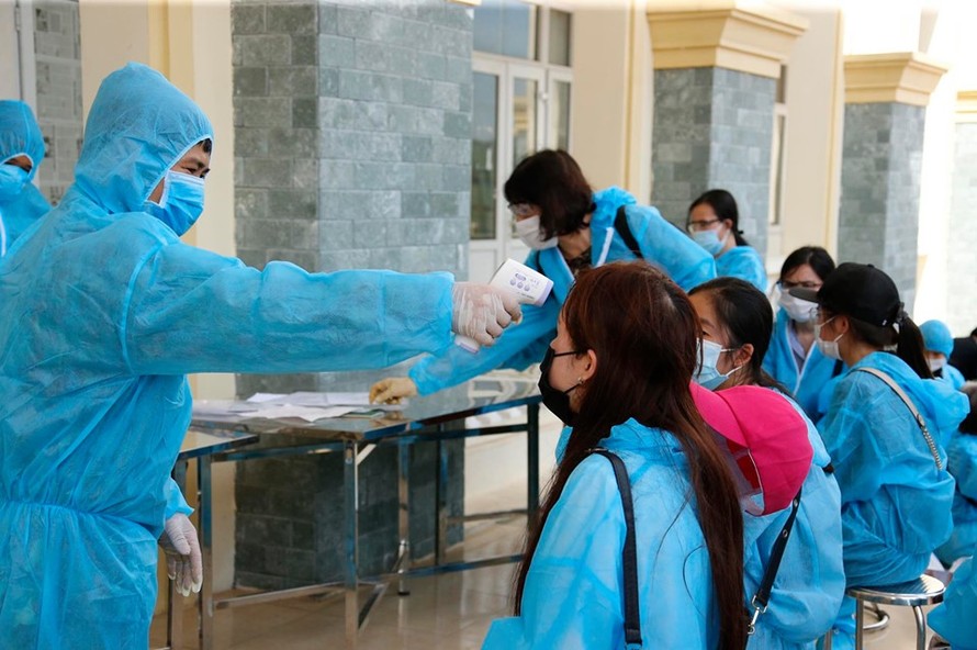 Tăng ca mắc COVID-19, Quảng Ninh thành lập đội phản ứng nhanh