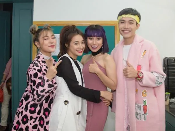 Nhã Phương đến ủng hộ Khắc Hưng tại liveshow 2 "Khởi đầu ước mơ"