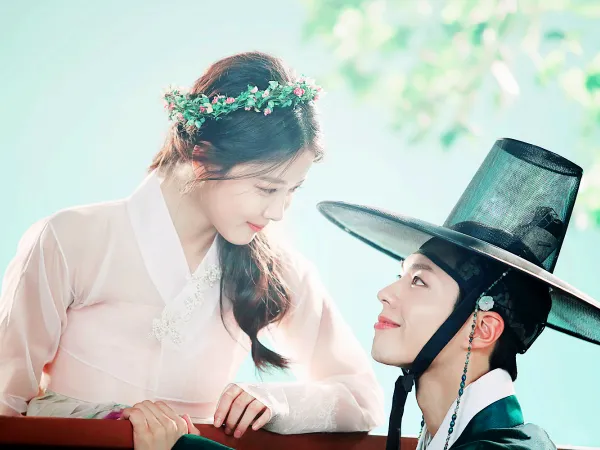 Những chữ K “đốt cháy” màn ảnh Hàn Quốc năm qua và... trái tim fangirl