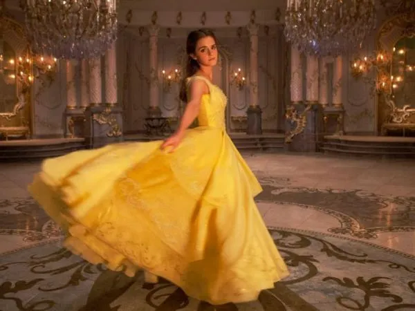 Emma Watson khoe giọng hát tại lễ trao giải Quả Cầu Vàng 2017