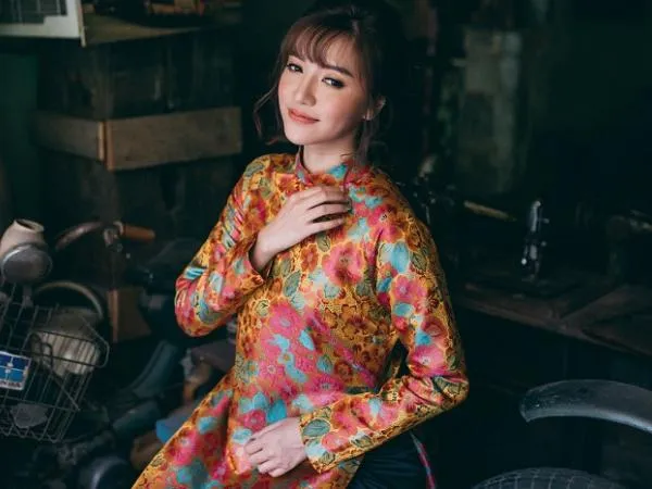 Bích Phương nói hộ nỗi khổ của người trẻ mỗi mùa Tết về