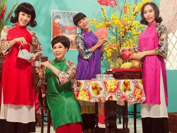 Việt Hương, Diễm My 9X “đọ” sắc trong bộ ảnh vintage đón Tết Đinh Dậu 