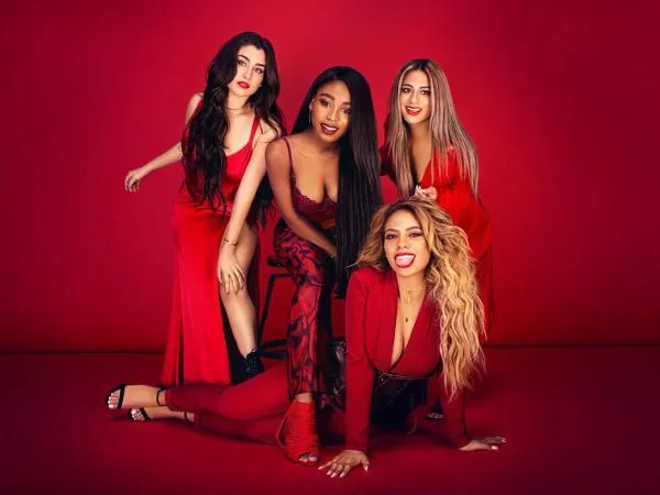 Đường hai ngả, Camila Cabello tiết lộ lý do thành "người lạ" với Fifth Harmony 