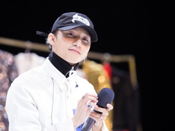 Sơn Tùng mời riêng 300 fan khám phá "gia tài âm nhạc" của mình