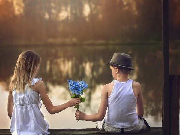 Bạn yêu thương người đó cực nhiều, khá nhiều hay chưa nhiều lắm?