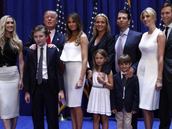 Chiều cao đáng mơ ước của đại gia đình "hoàng tử bé" Barron Trump