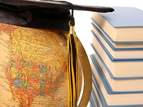 Đừng gap-year để trốn tránh hay du học chỉ để được "đi đây đi đó"!