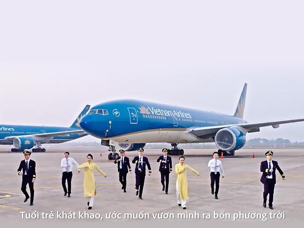 Dàn trai xinh gái đẹp của Vietnam Airlines gây sốt với 'Bống bống bang bang' phiên bản đặc biệt