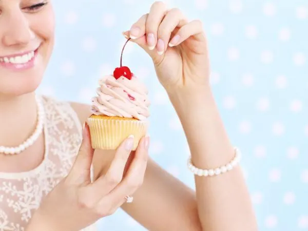 Lớp kem phủ bánh cupcake "nói" gì về con người bạn?