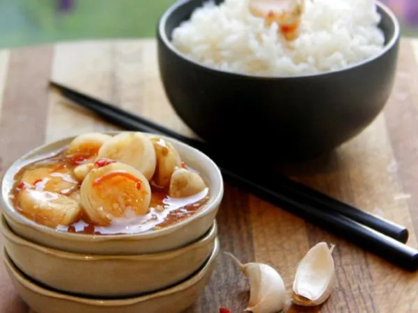Những mốc thời gian hạnh phúc: Nhớ món cà pháo của ngoại
