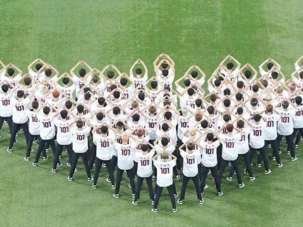 "Produce 101" của Mnet chưa là gì nếu so với show thực tế... 500 thực tập sinh của KBS!