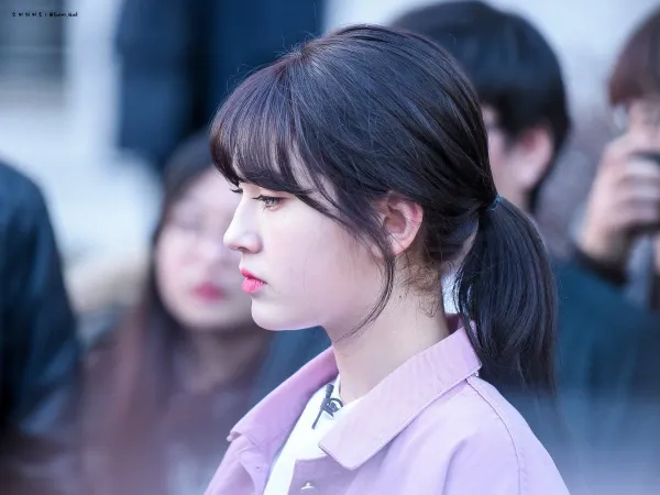 Ai ngờ xinh đẹp đáng yêu như Somi (I.O.I) mà cũng bị bạn trai "đá" chỉ trong... một tuần