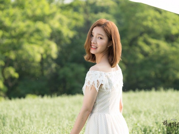Phải chăng "Cô dâu Thủy thần" sẽ thất bại vì có "Nữ hoàng mặt đơ" Shin Se Kyung tham gia?