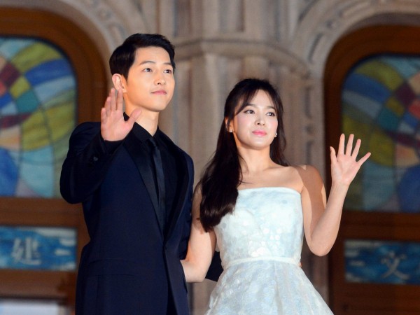 Nhiều khả năng Song Joong Ki - Song Hye Kyo sẽ không tổ chức họp báo chào fan trước lễ cưới